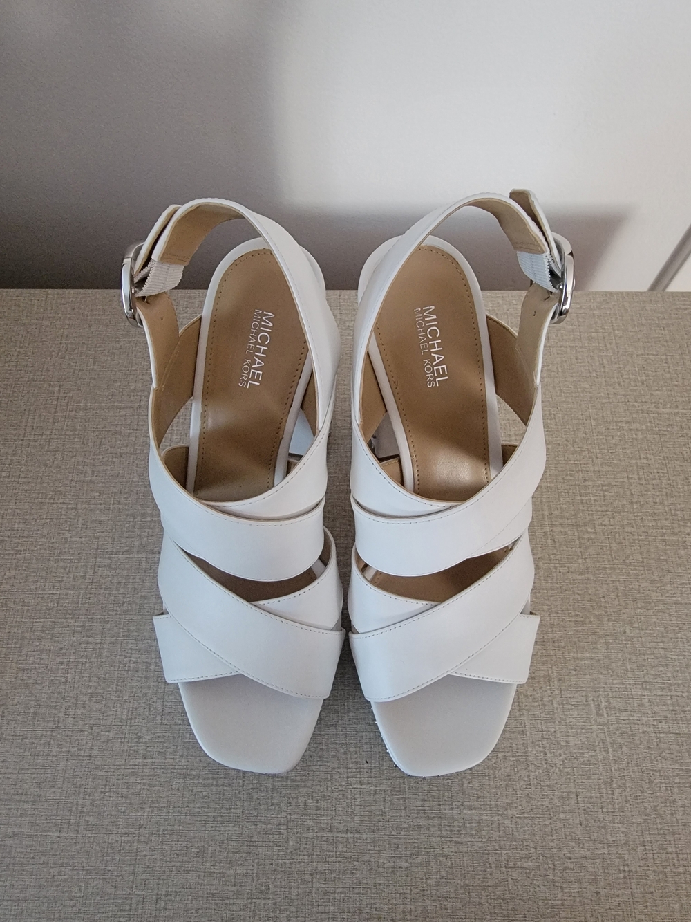 Michael Kors Mila Optic White Leather Studded Chunky Platform Sandals - 7M Box - Picture 6 of 10